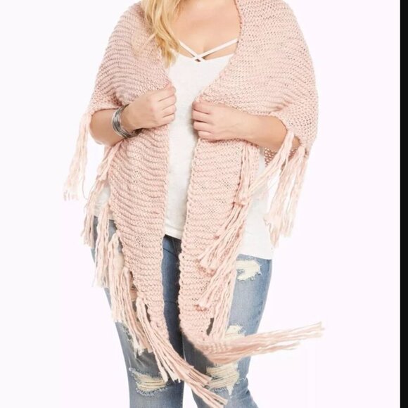 Torrid Knit Knotted Tassel Wrap Blush Pink Shawl One Size NWT - Picture 1 of 2